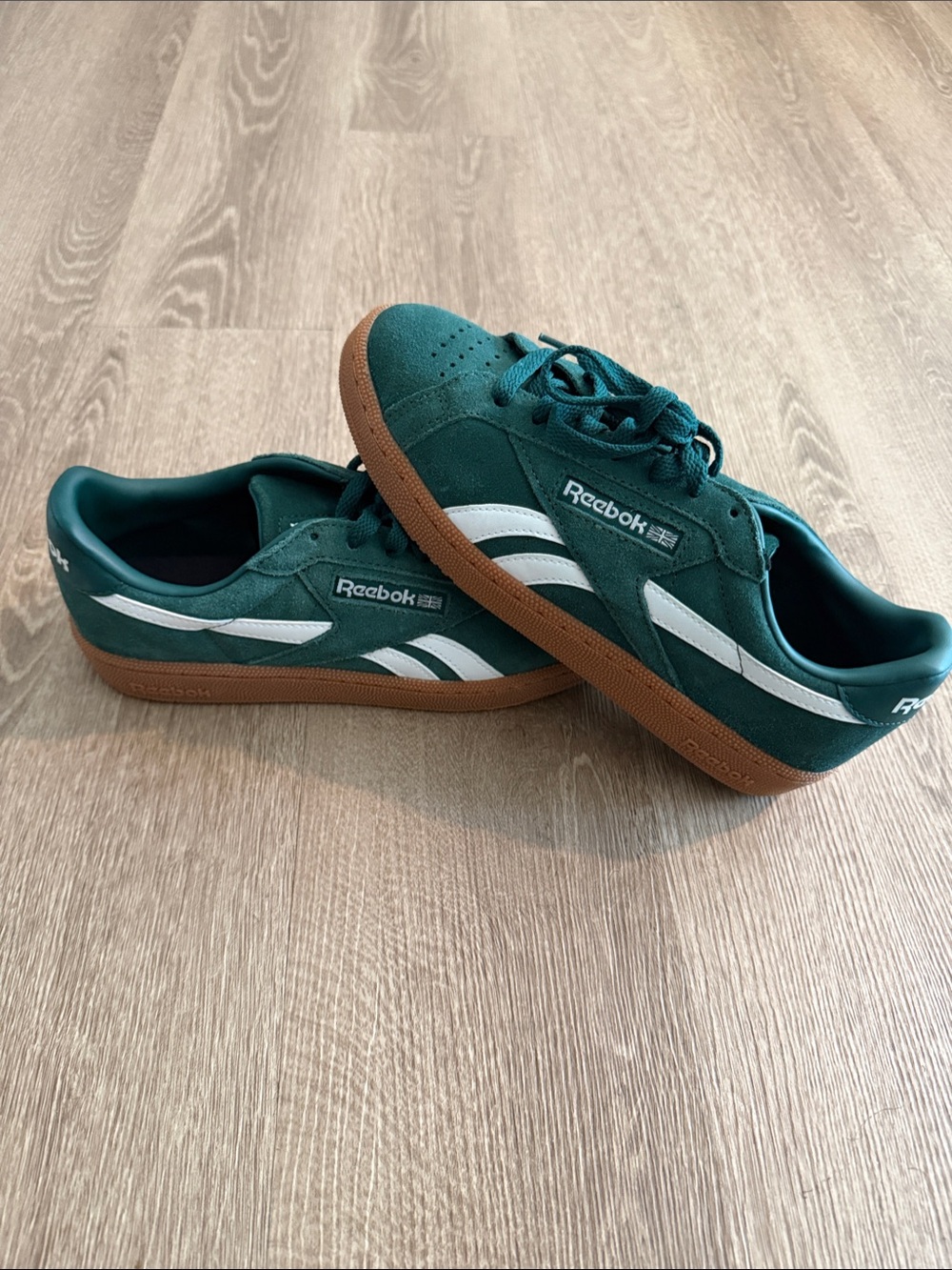 Reebok Men’s Suede Sneakers - Teal, White & Gum